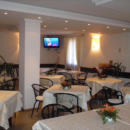 Albergo Romagna Fratta Terme Bagian luar foto