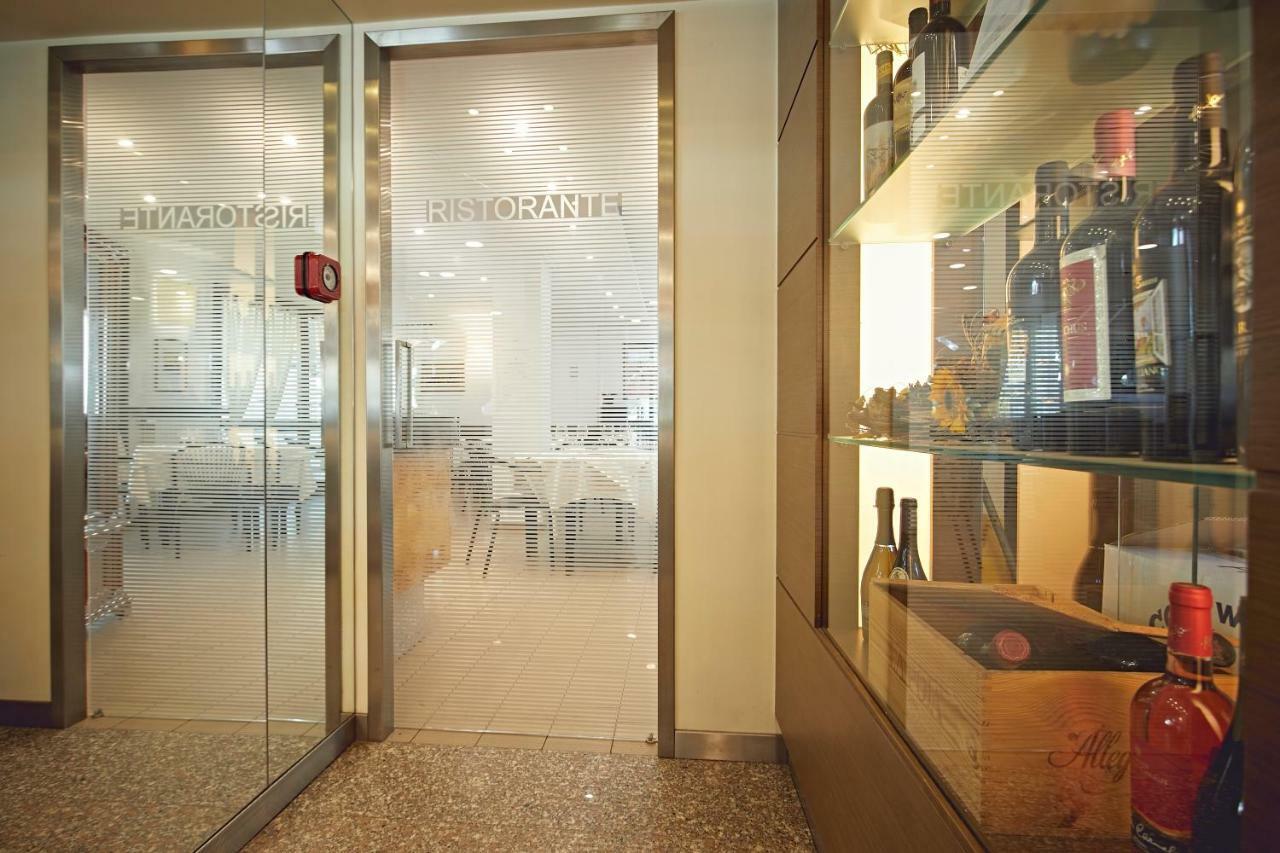 Albergo Romagna Fratta Terme Bagian luar foto