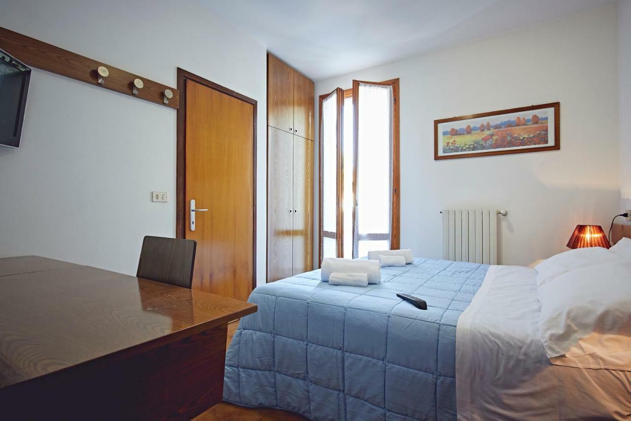 Albergo Romagna Fratta Terme Bagian luar foto