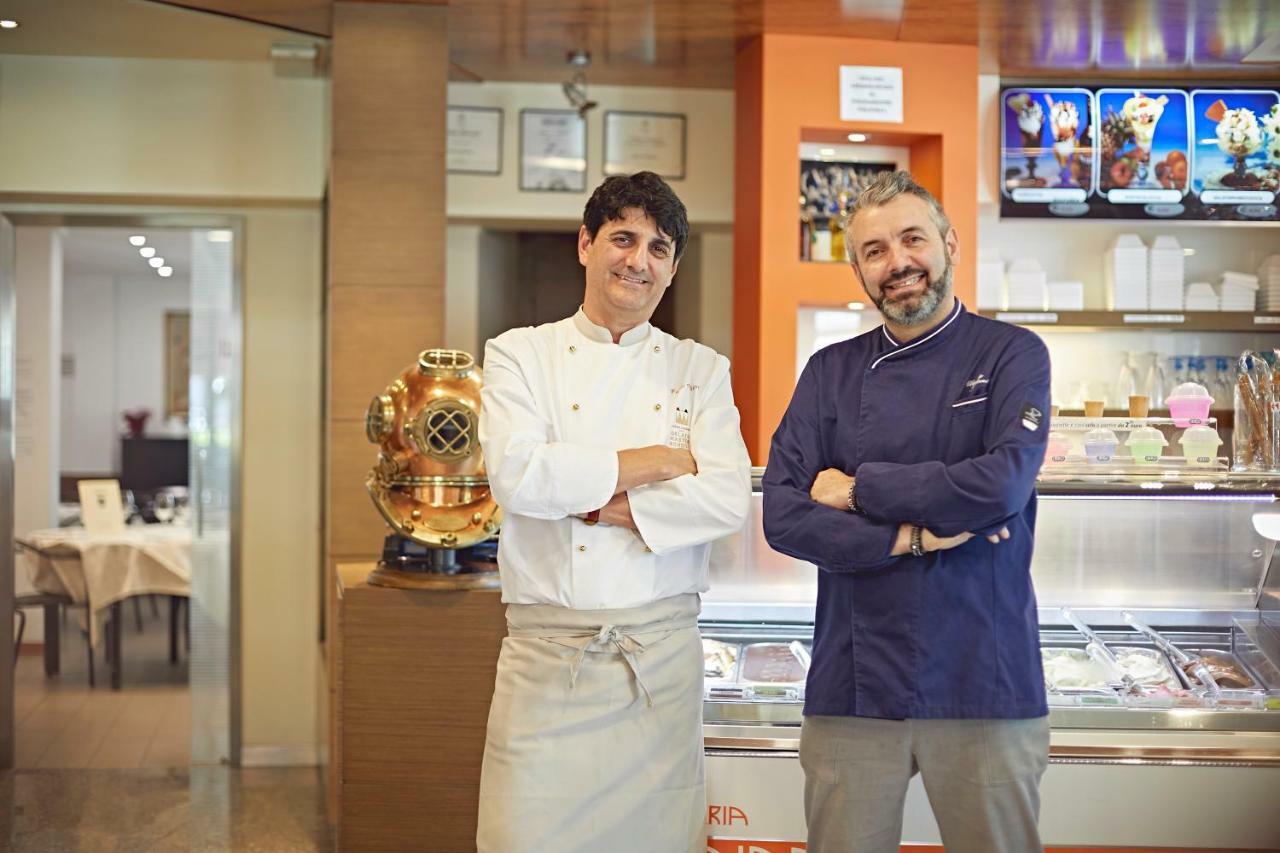 Albergo Romagna Fratta Terme Bagian luar foto